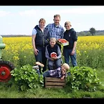 Hof Schmoerholm Dein Familienurlaub Auf Dem Bauernhof Lejlighed
