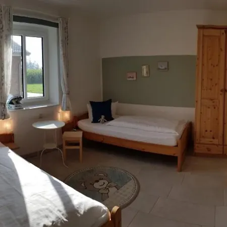 Apartman Hof Schmoerholm Dein Familienurlaub Auf Dem Bauernhof Leck